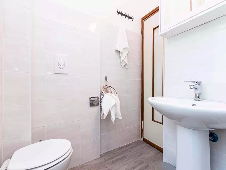 Immagine 16 di Camera in affitto  in Via Salvatore Barzilai6 a Milano