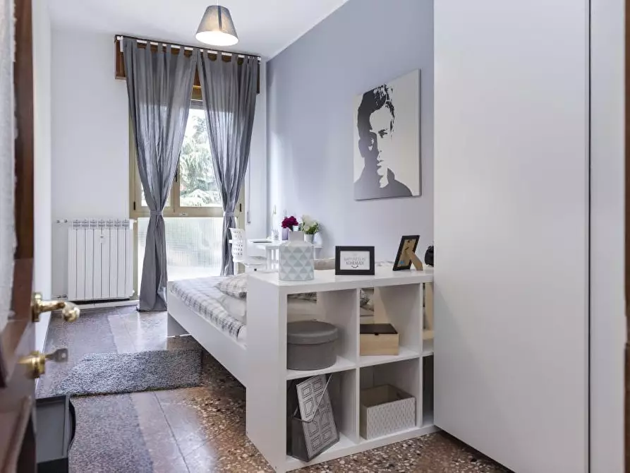 Immagine 4 di Camera in affitto  in Viale Giovanni Vicini20 a Bologna