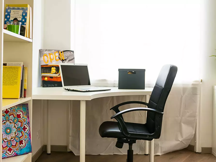 Immagine 4 di Camera in affitto  in Via San Paolo a Torino