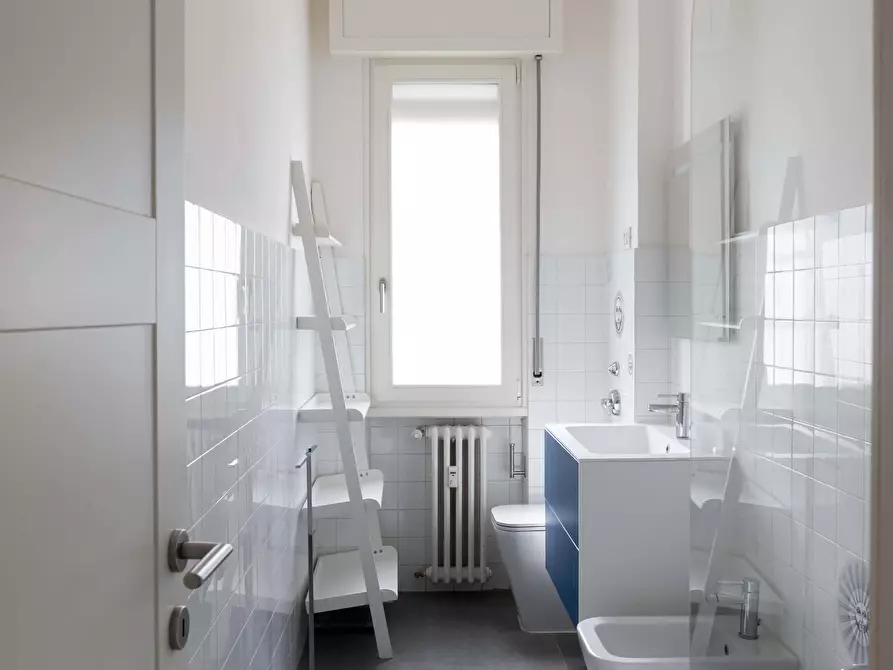 Immagine 32 di Appartamento in affitto  in Via Domodossola21 a Milano