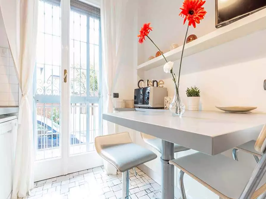 Immagine 7 di Camera in affitto  in Via Andrea Solari43/2 a Milano