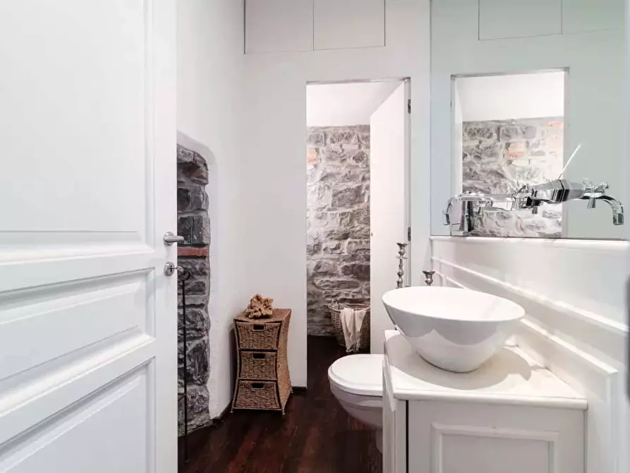 Immagine 44 di Appartamento in affitto  in Via Morazzone Pier Francesco Mazzucchelli a Como