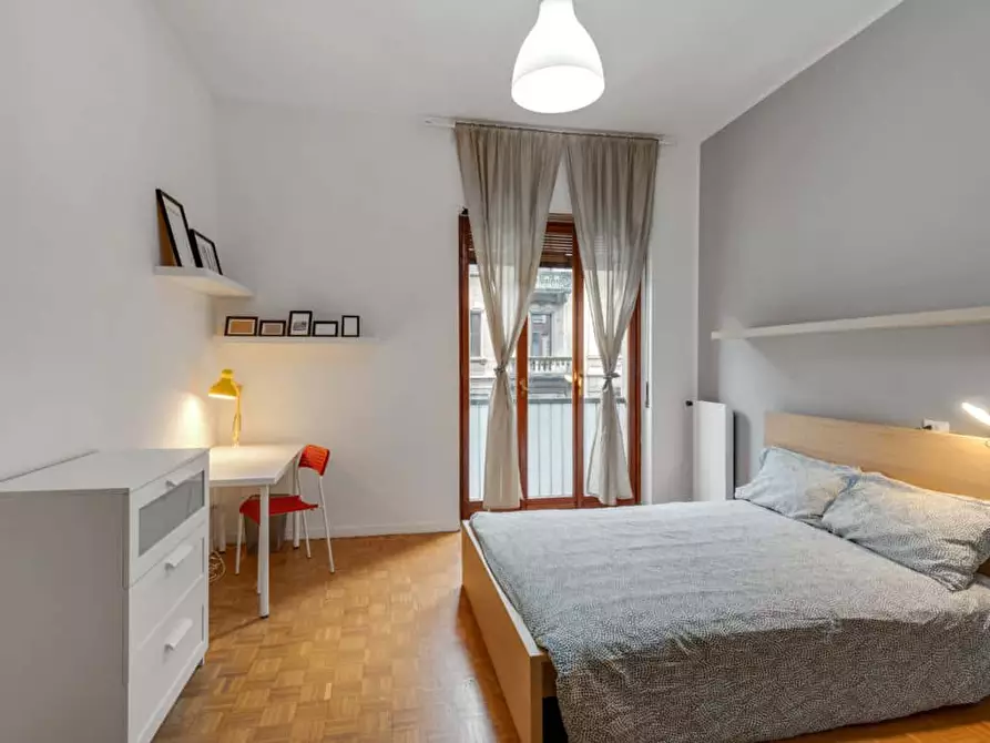 Immagine 5 di Camera in affitto  in Via Curtatone14 a Milano