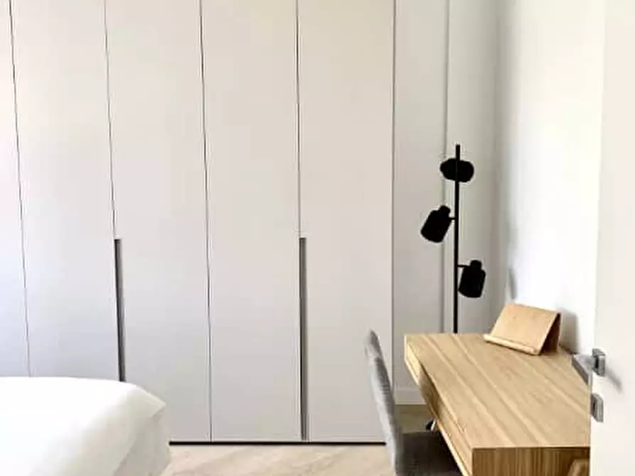 Immagine 13 di Appartamento in affitto  in Viale Carlo Troya11 a Milano