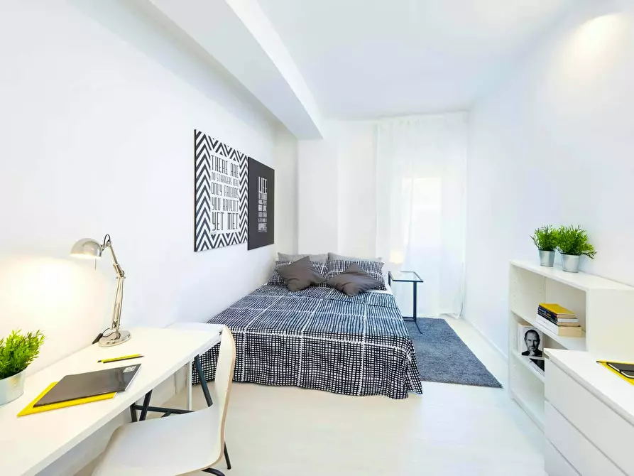 Immagine 1 di Camera in affitto  in Via Milano23 a Venezia