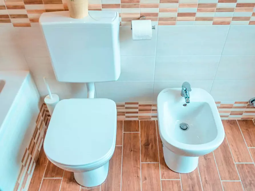 Immagine 22 di Camera in affitto  in Piazza Emanuele Filiberto a Torino