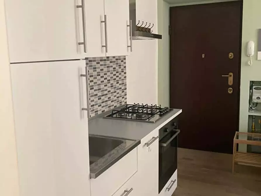 Immagine 3 di Appartamento in affitto  in Via San Gerolamo Emiliani1 a Milano