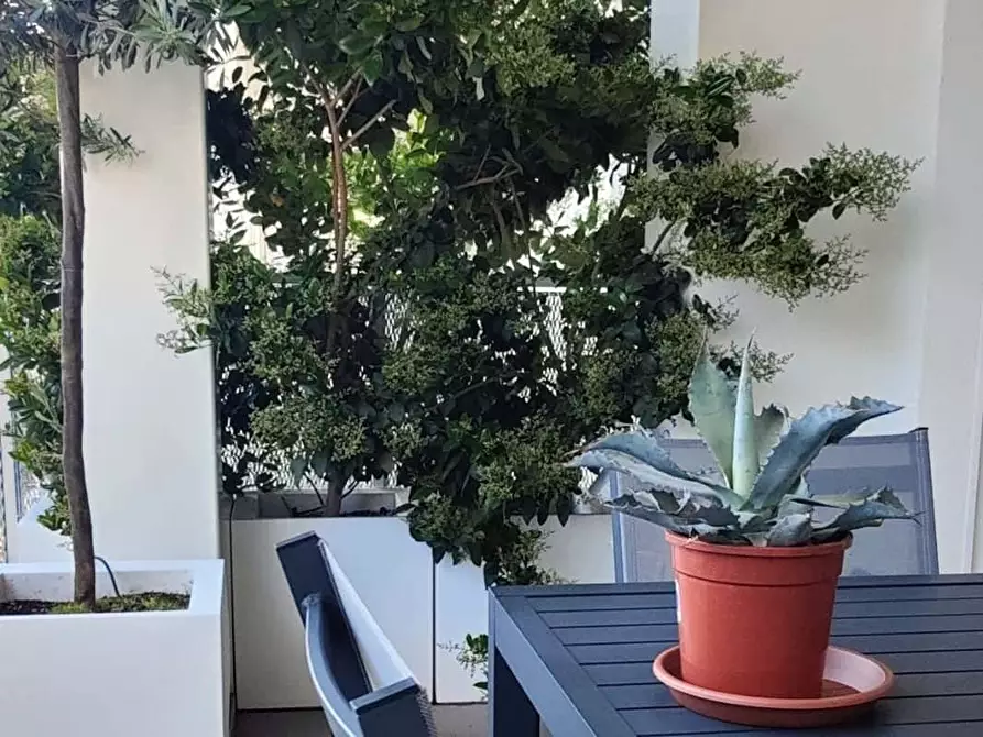 Immagine 20 di Appartamento in affitto  in Via Pietro Rondoni1 a Milano