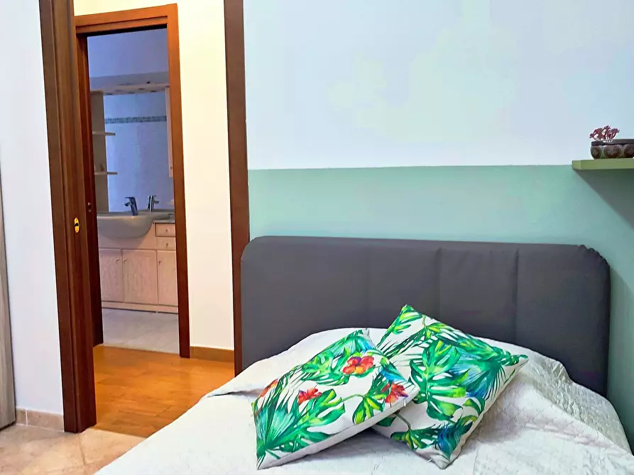 Immagine 16 di Appartamento in affitto  in Piazza Rosa Scolari a Milano