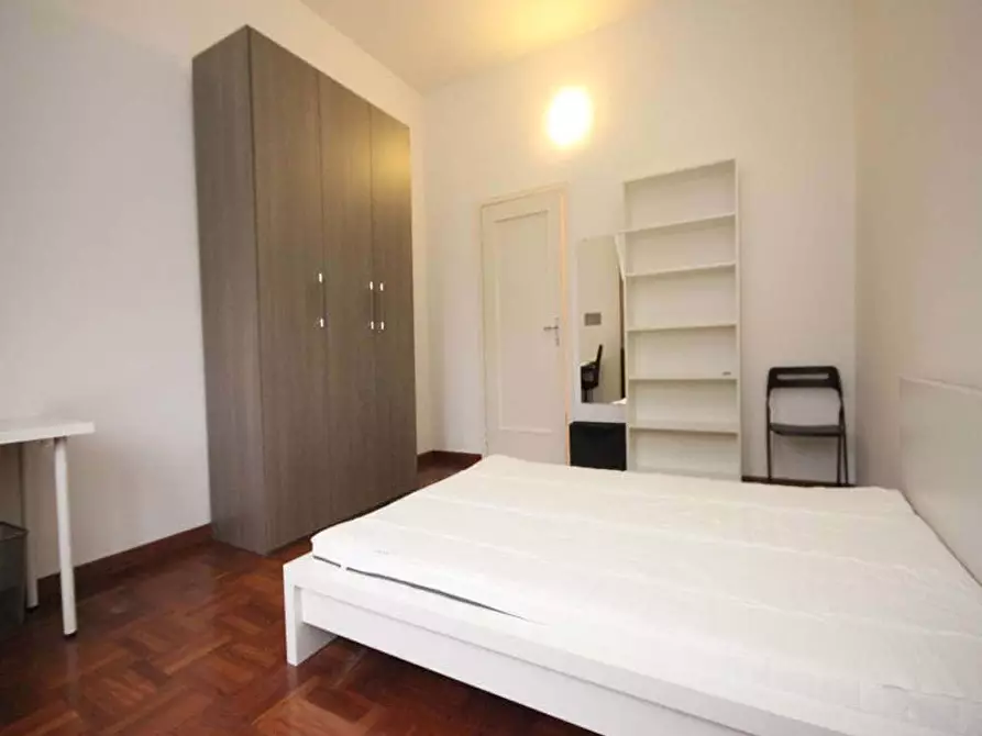 Immagine 4 di Camera in affitto  in Viale Sabotino15 a Milano