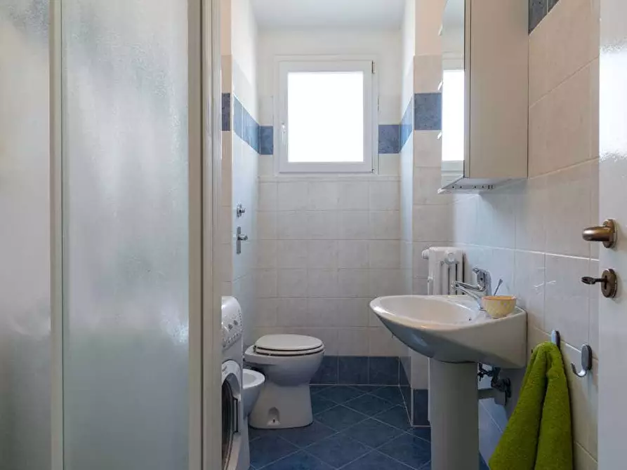 Immagine 20 di Camera in affitto  in Via dei Mandorli6 a Buccinasco