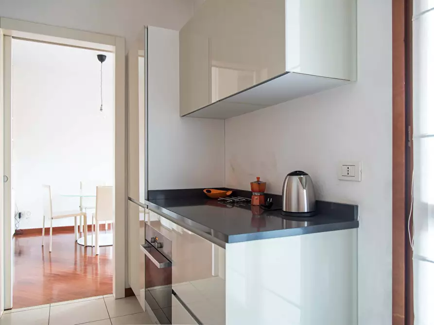 Immagine 2 di Appartamento in affitto  in Via Magolfa21 a Milano