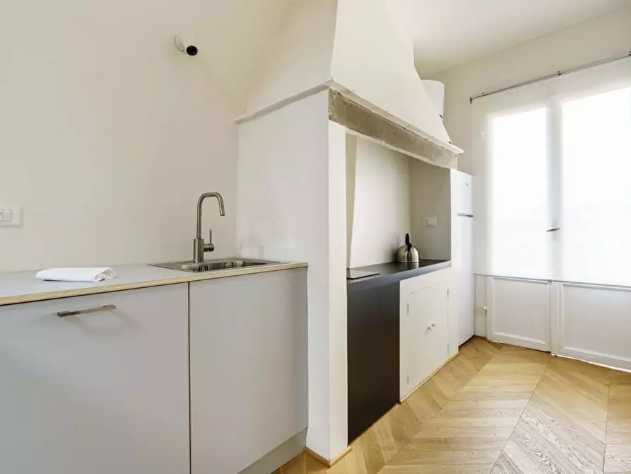 Immagine 14 di Appartamento in affitto  in Via del Porcellana33 a Firenze
