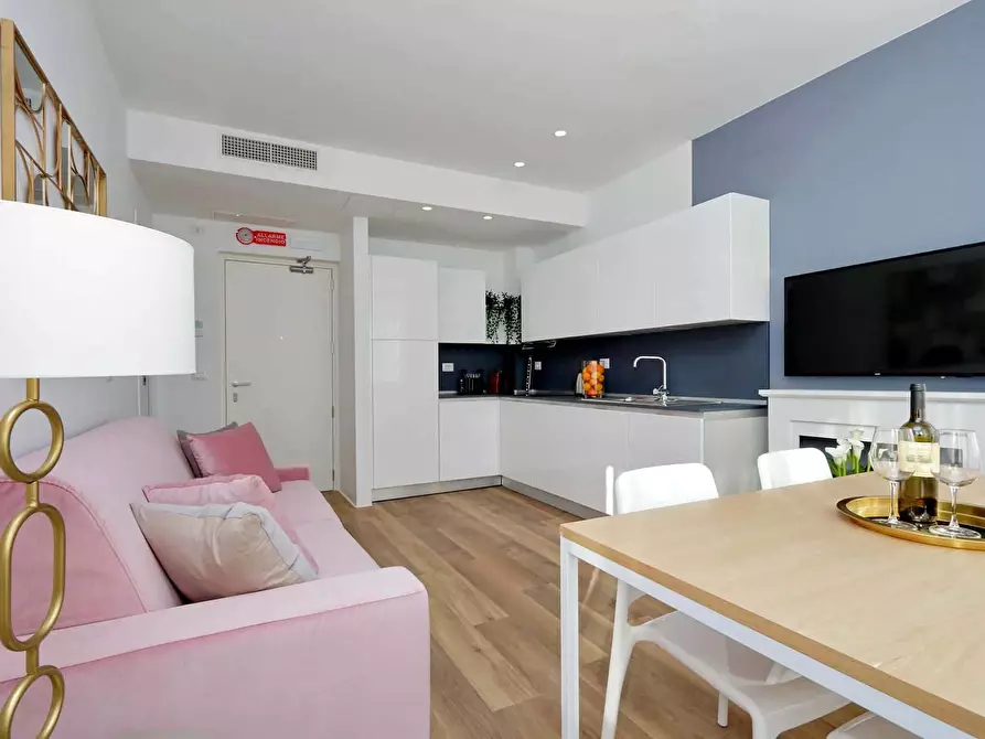 Immagine 4 di Appartamento in affitto  in Via Flavia93 a Roma