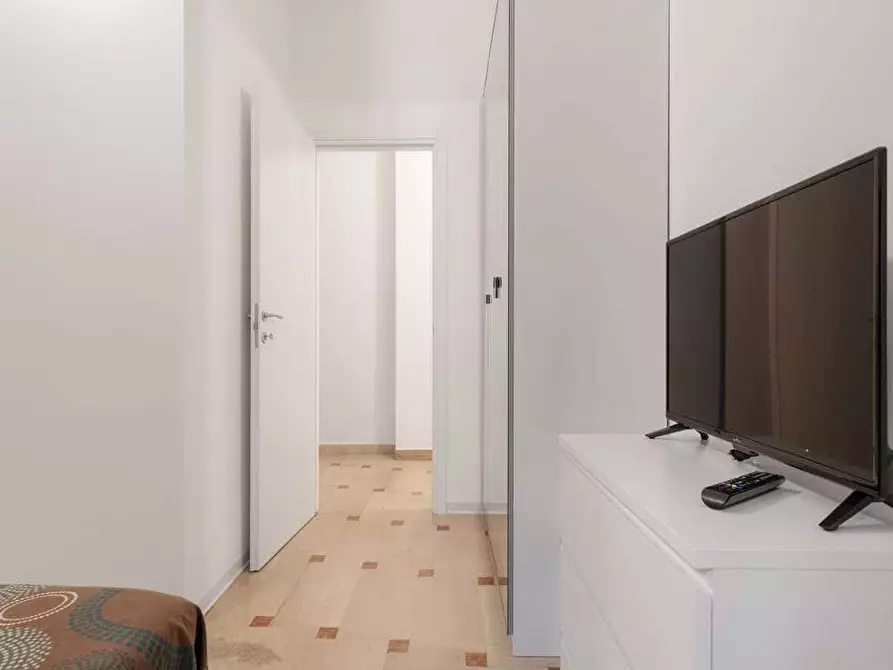 Immagine 5 di Camera in affitto  in Via Lentasio9 a Milano