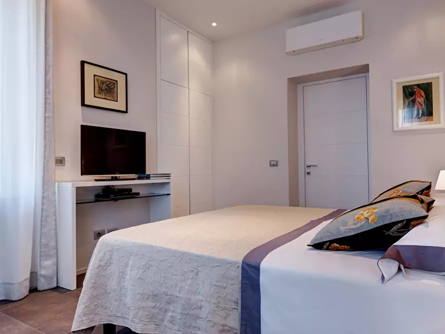 Immagine 10 di Appartamento in affitto  in Via Appia Pignatelli a Roma