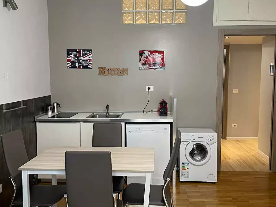 Immagine 2 di Appartamento in affitto  in Via Domenico Scarlatti31 a Milano