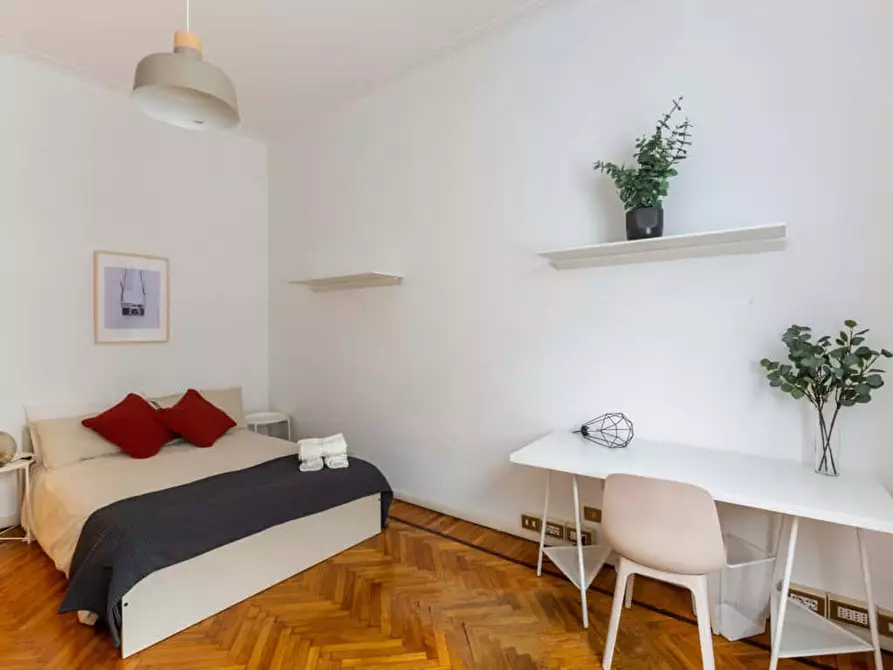 Immagine 2 di Camera in affitto  in Via Raimondo Franchetti3 a Milano