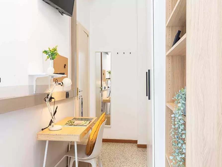 Immagine 4 di Camera in affitto  in Via Nino Bixio34 a Milano