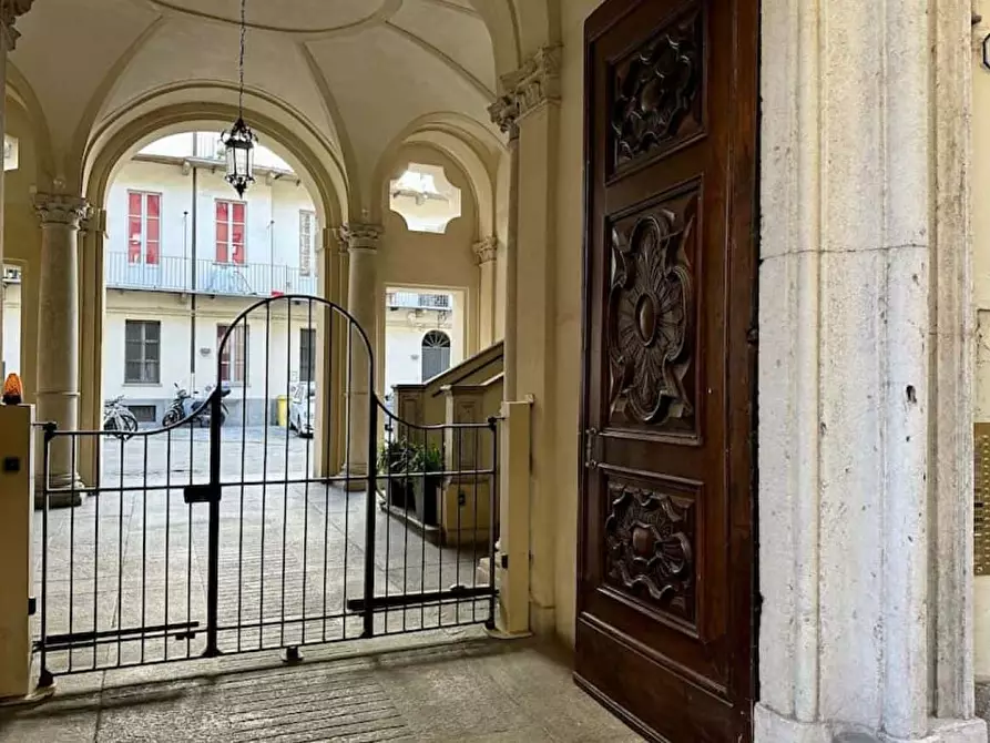 Immagine 16 di Appartamento in affitto  in Via Giuseppe Barbaroux28 a Torino