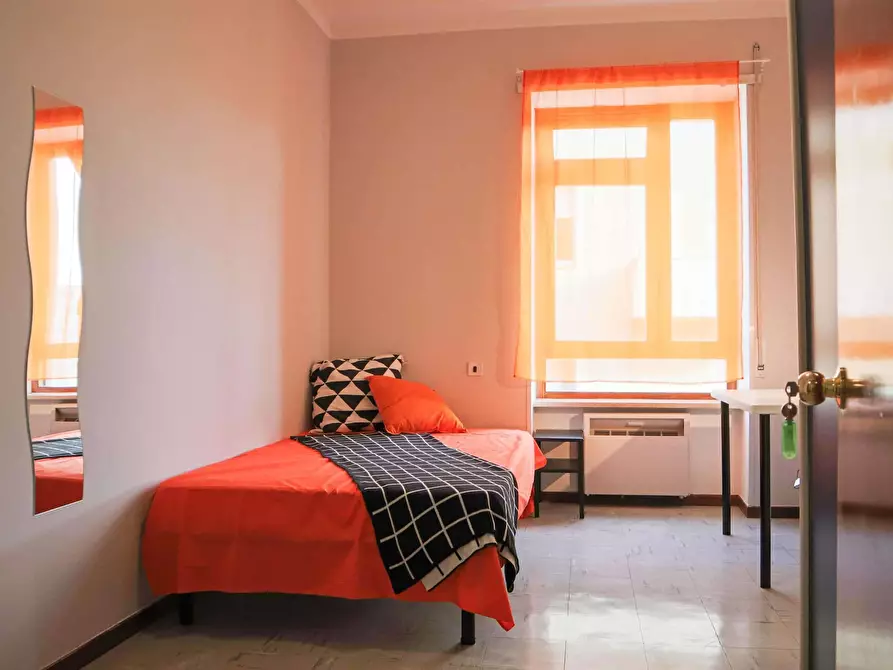 Immagine 4 di Camera in affitto  in Via Tigellio24 a Cagliari