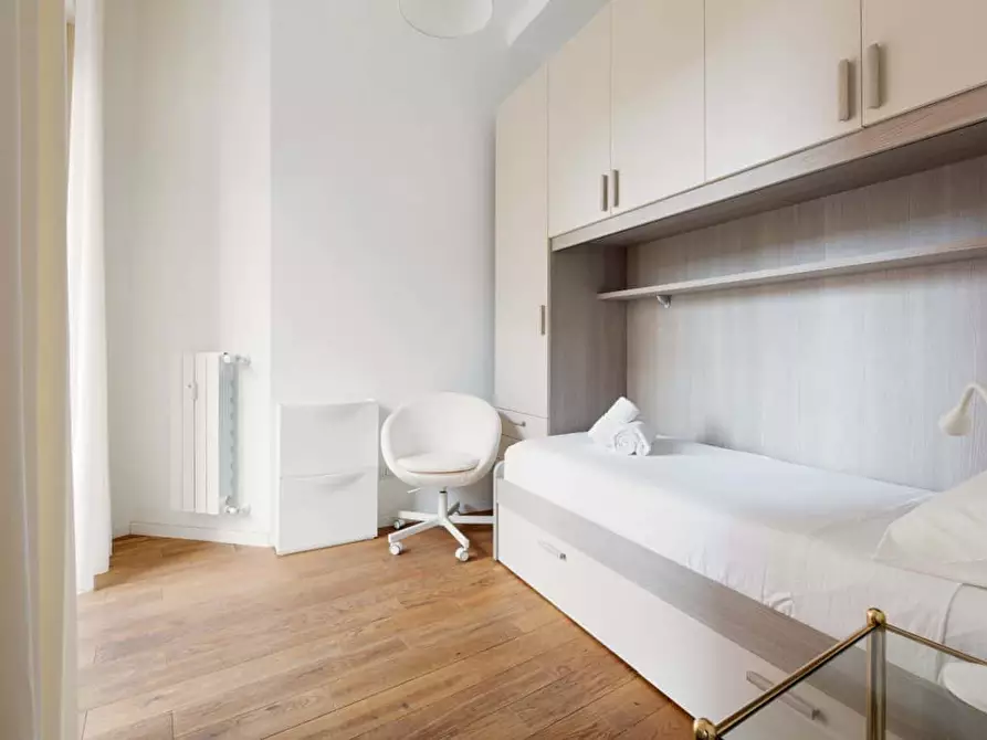 Immagine 10 di Appartamento in affitto  in Viale Tunisia25 a Milano