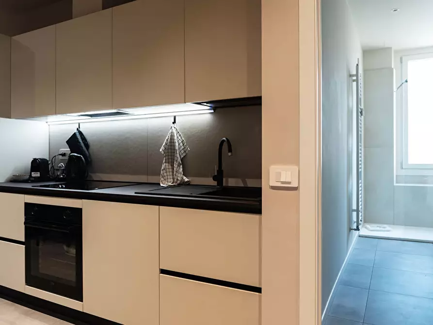 Immagine 15 di Appartamento in affitto  in Via Antonio Bazzini a Milano