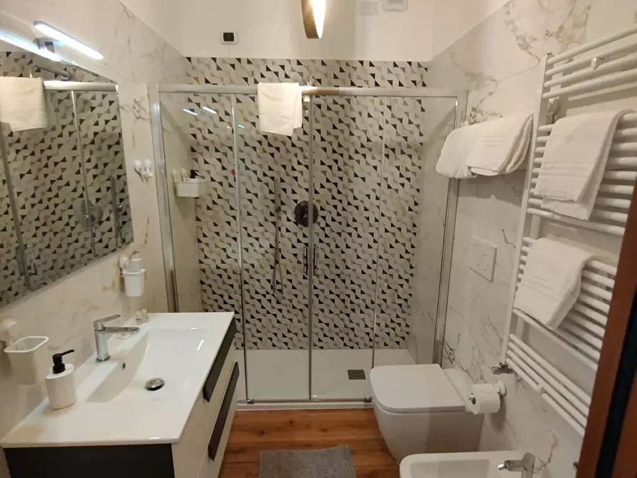 Immagine 8 di Appartamento in affitto  in Viale Corsica55 a Milano