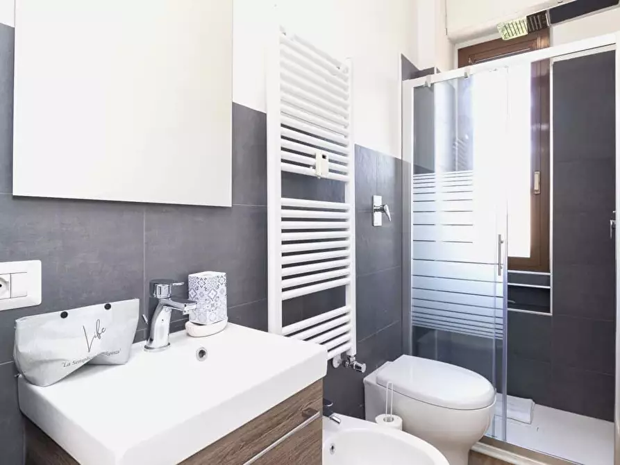 Immagine 4 di Appartamento in affitto  in Via Broni21 a Milano