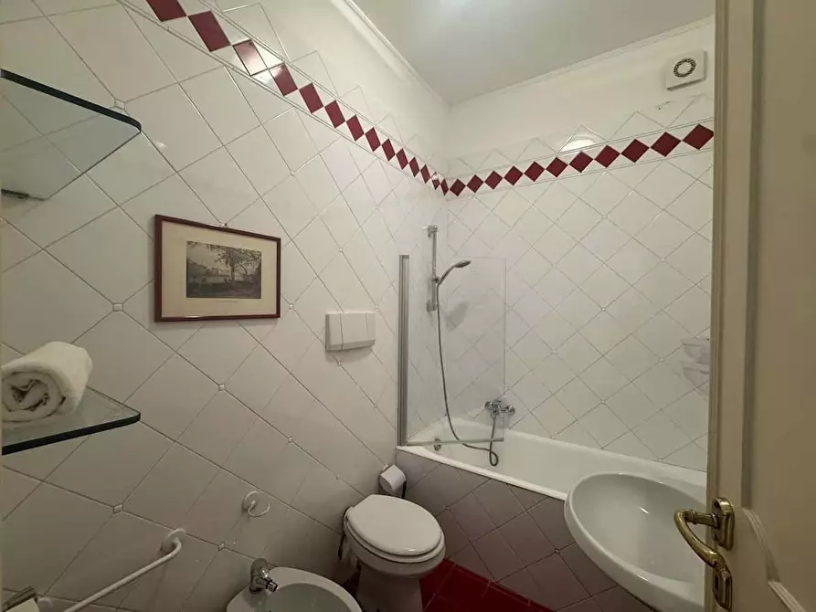 Immagine 20 di Appartamento in affitto  in Via degli Ibernesi2 a Roma