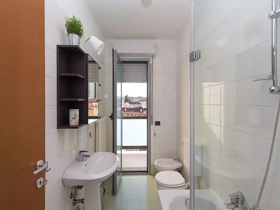 Immagine 12 di Camera in affitto  in Via del Lavoro37/3 a Bologna