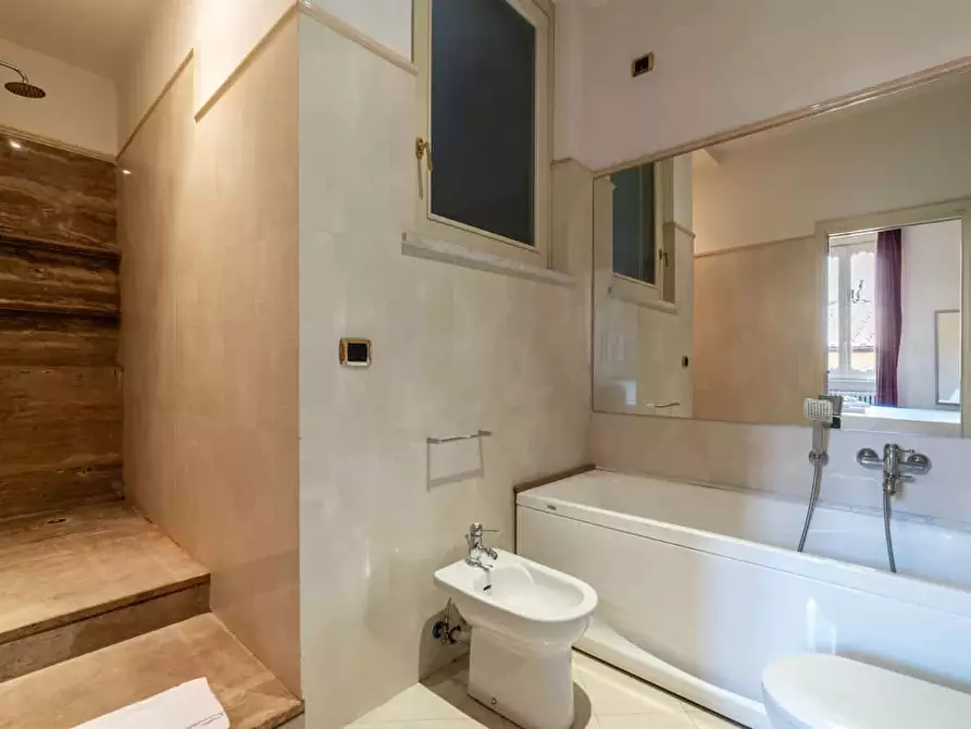 Immagine 28 di Appartamento in affitto  in Piazza del Porto di Ripetta1 a Roma