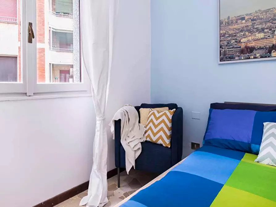 Immagine 3 di Camera in affitto  in Largo Cavalieri di Malta10 a Milano