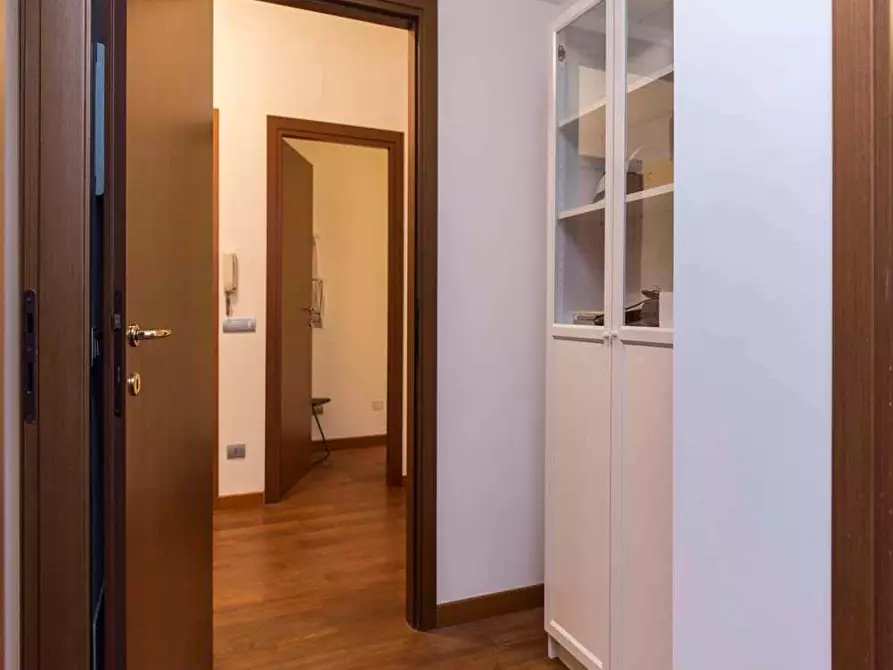 Immagine 34 di Camera in affitto  in Via Polesine33 a Milano