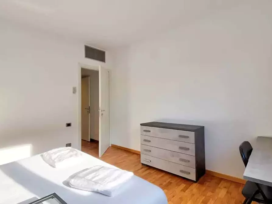 Immagine 5 di Appartamento in affitto  in Viale dell'Innovazione13 a Milano