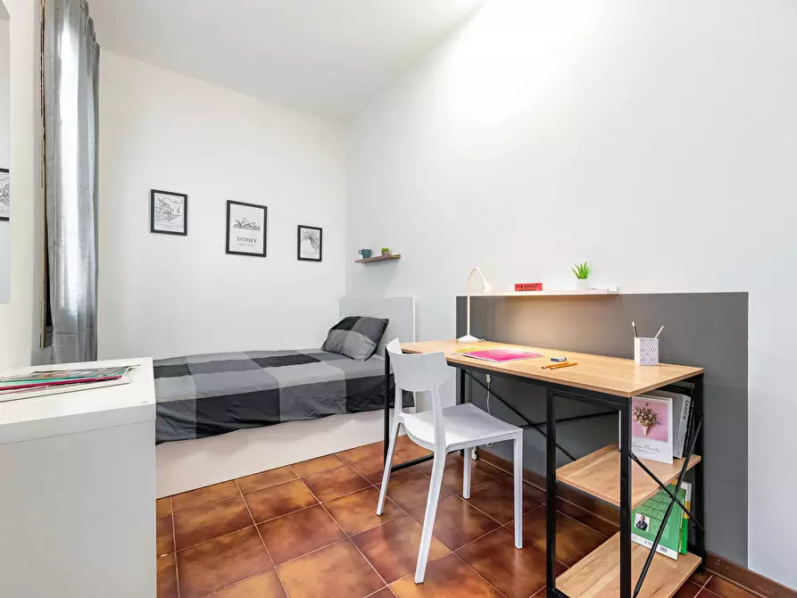 Immagine 2 di Camera in affitto  in Viale Arcella11 a Padova