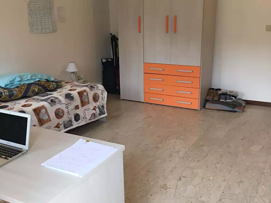 Immagine 1 di Camera in affitto  in Via Querini8 a Padova