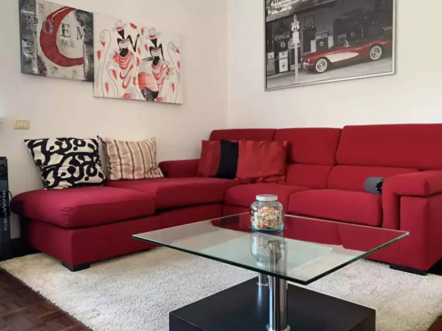 Immagine 4 di Appartamento in affitto  in Via Nino Bixio25 a Como