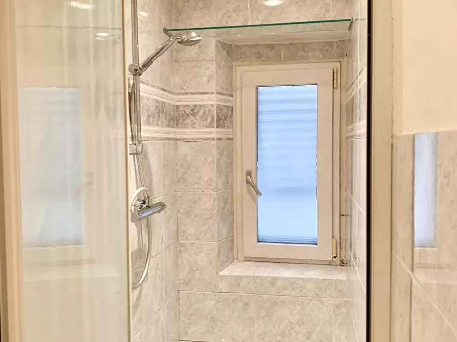 Immagine 12 di Camera in affitto  in Via di San Salvi49 a Firenze