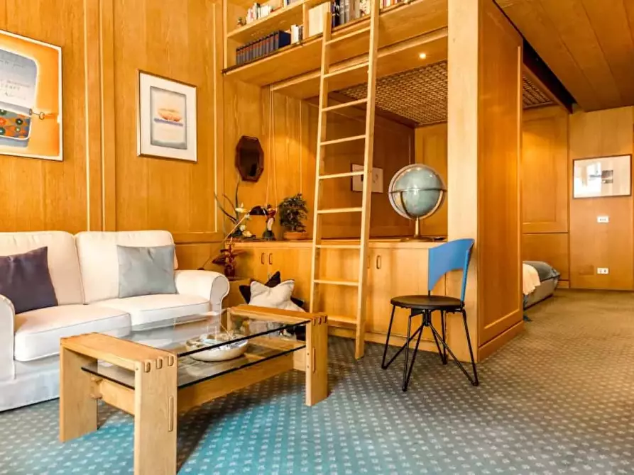 Immagine 2 di Appartamento in affitto  in Via Madonnina a Milano