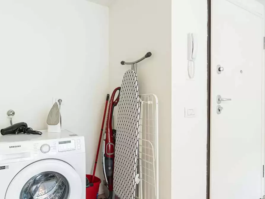 Immagine 43 di Appartamento in affitto  in Via Ippolito Rosellini2 a Milano