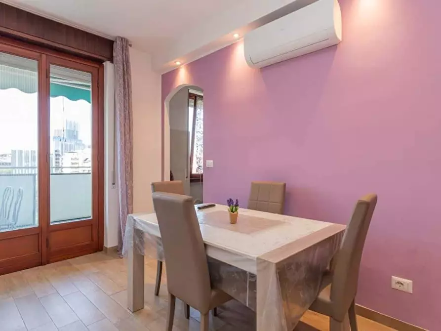 Immagine 10 di Appartamento in affitto  in Via Alcuino7 a Milano