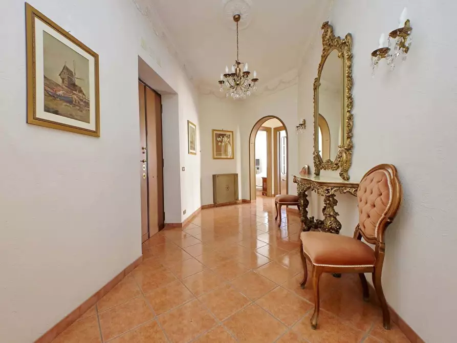 Immagine 8 di Appartamento in affitto  in Via Etruria44 a Roma