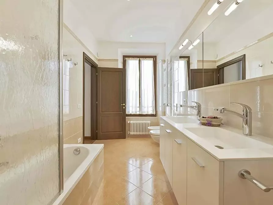 Immagine 18 di Appartamento in affitto  in Via dei Pandolfini16 a Firenze