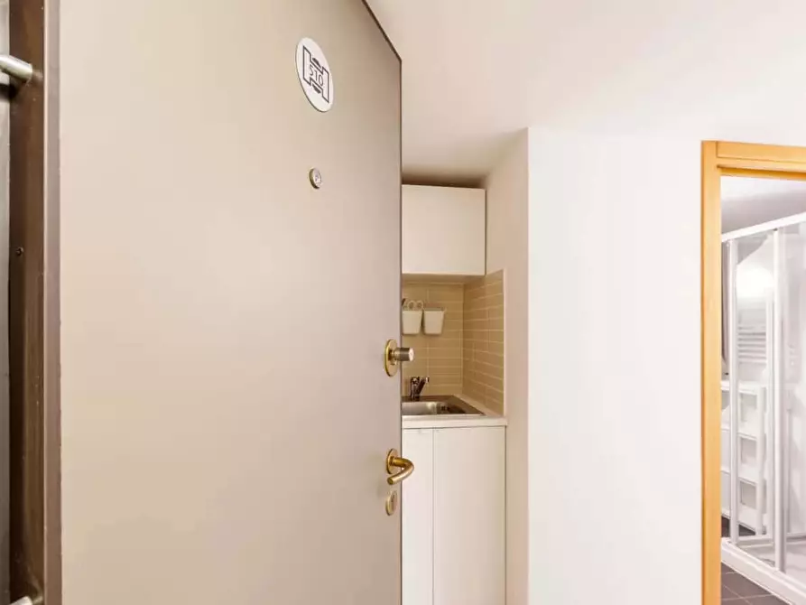 Immagine 5 di Appartamento in affitto  in Corso Magenta25 a Milano