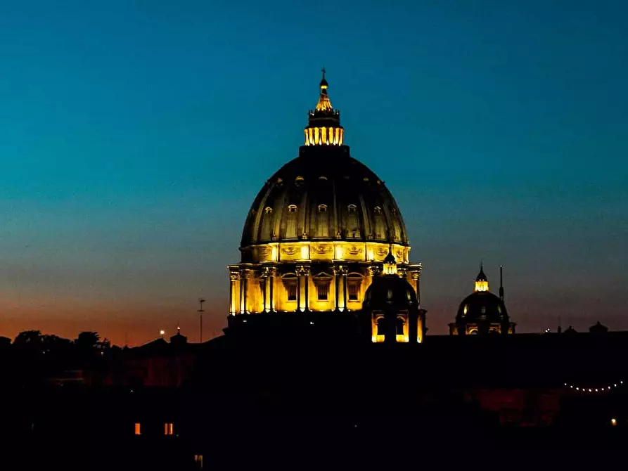 Immagine 22 di Appartamento in affitto  in Via delle Fornaci70 a Roma