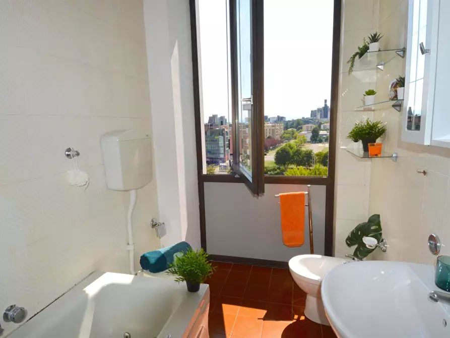 Immagine 14 di Camera in affitto  in Via Alfeo Corassori70 a Modena