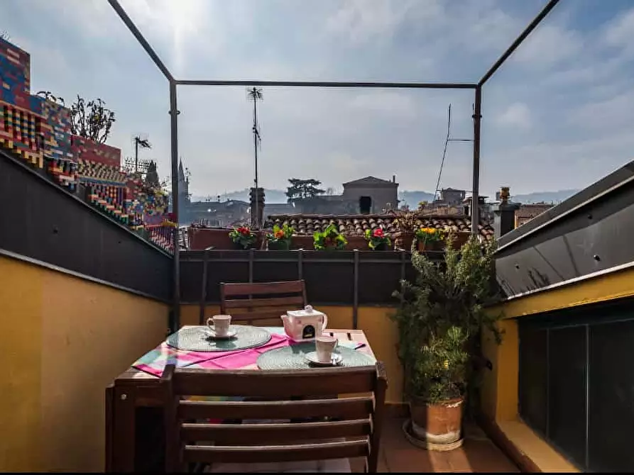 Immagine 12 di Appartamento in affitto  in Via San Vitale45 a Bologna