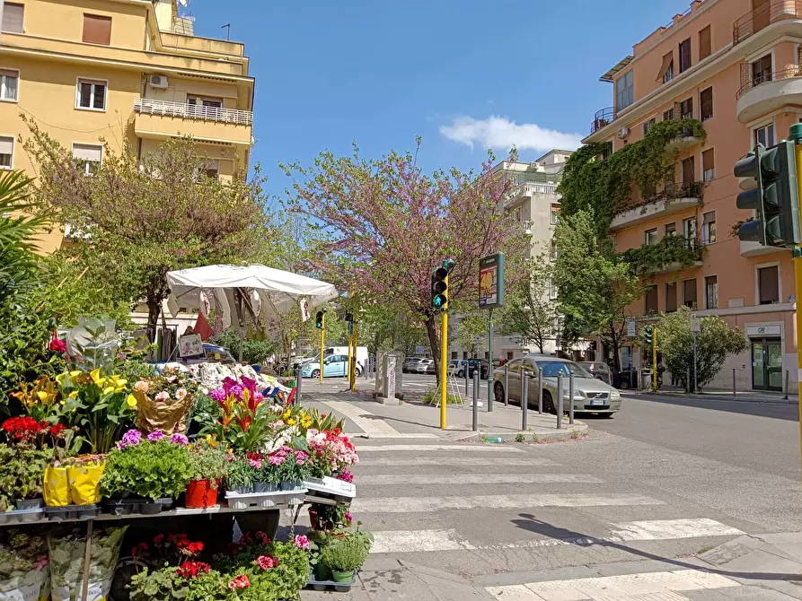 Immagine 6 di Appartamento in affitto  in Via Livorno36 a Roma