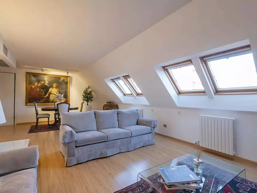 Immagine 2 di Appartamento in affitto  in Via Romeo Frassinetti6 a Milano